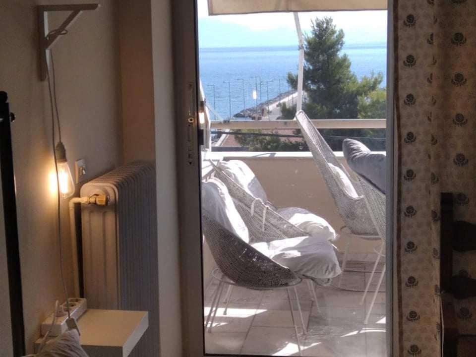 Super View Seafront Apartment Nea Michaniona Exterior photo